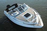 Катер Phoenix 560