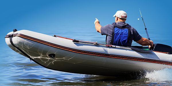 Как управлять лодкой с мотором: полное руководство для новичков