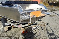 Алюминиевый катер Виза Алюмакс 435